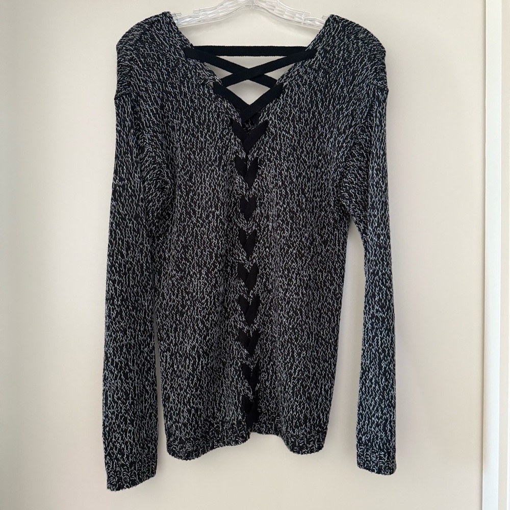 Lace-back Sweater NWOT - Picture 4 of 7